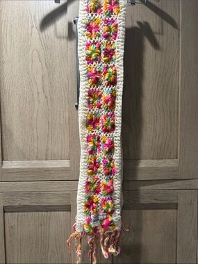Handknit Crochet Scarf in Cream with bright pinkish Accents